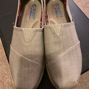 Bobs Memory Foam Shoes size 9